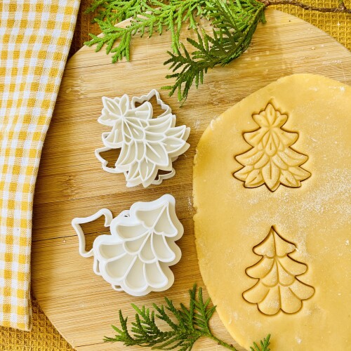 Two-Piece Christmas Tree Set 2026